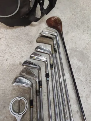 Bolsa de golf y palos