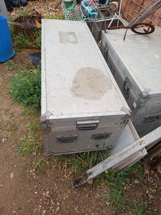 Baúl metálico gran capacidad