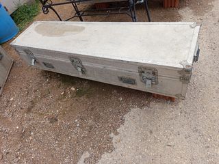 Baúl metálico gran capacidad