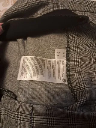 Pantalón de vestir elástico a cuadros