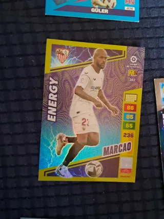 Cromo Adrenalyn 2022-23 Taty Castellanos