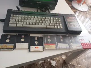 Ordenador Amstrad CPC 6128 Beige/Negro