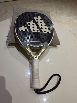 Pala de pádel adidas metalbone ctrl 3.4
