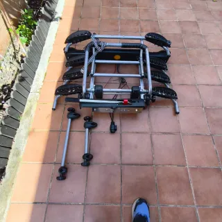 Portabicicletas bola remolque 4 bicis