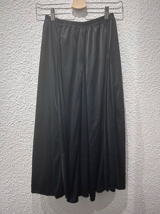 Falda flamenca negra