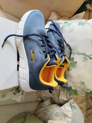 Zapatillas Skechers Hombre Azul y Amarillo