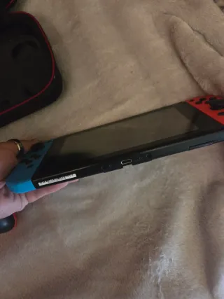 Nintendo Switch + 7 Juegos + Funda + Mando