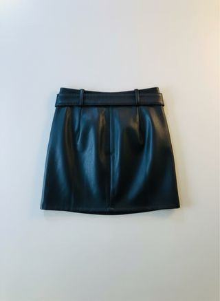 Nueva con etiqueta HOH1960 Falda Piel Negra T. XS