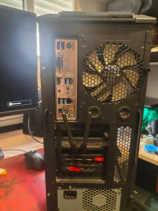 Ordenador Gaming i5-6600k GTX 1060 6GB 16gb ram