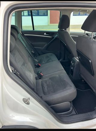 Volkswagen Tiguan 2012