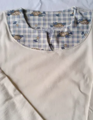 Pigiama salopette con maglia tartarughe