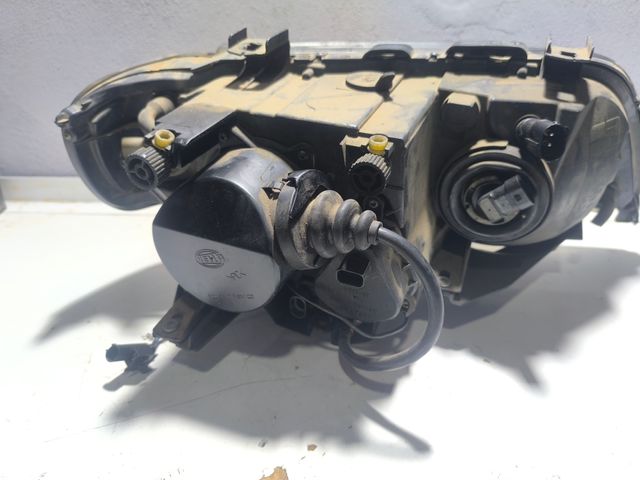 Faro Izquierdo Xenón BMW X5 E53