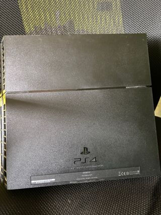 PS4 (PlayStation 4) Nera + Giochi e Controller