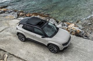 Jeep Avenger Summit Hybrid Full Extras 12.500km