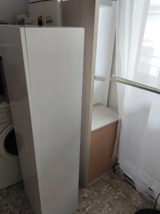 Mueble bajo TV blanco