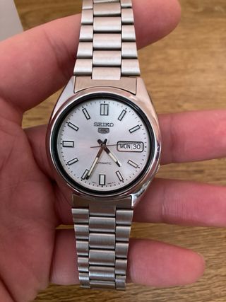 Reloj Seiko 5 Automático Plata