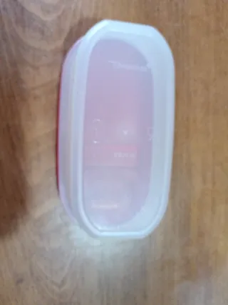 Salvaspazio Tupperware 500 ml rosso