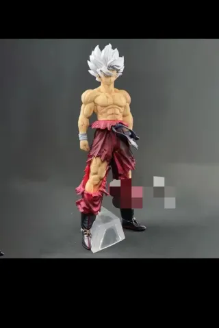 Figura Goku Ultra Instinto Dragon Ball 28cm