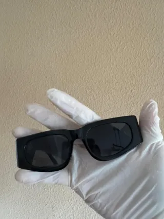 Gafas  Negras y Doradas