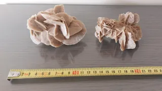 Rosa del desierto mineral