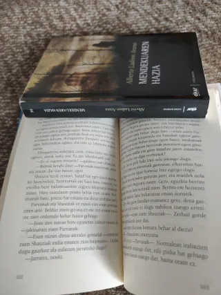 Gerrateko Ogia (Ameslari) (Basque Edition)