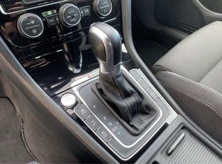 Volkswagen Golf R300 2015