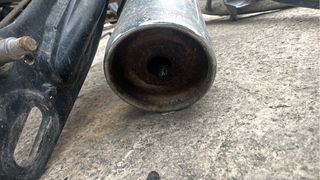 Escape Yamaha 250, cuenta bateria, caballete centr