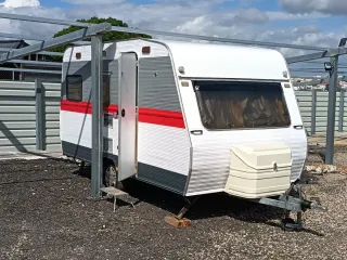 Caravana en muy buen estado 750kg