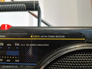 Radio Cassette Philips D8070 Negra