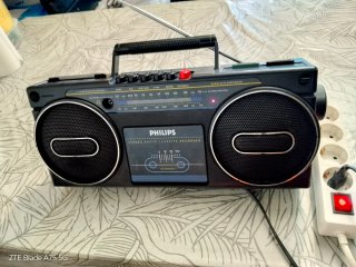 Radio Cassette Philips D8070 Negra