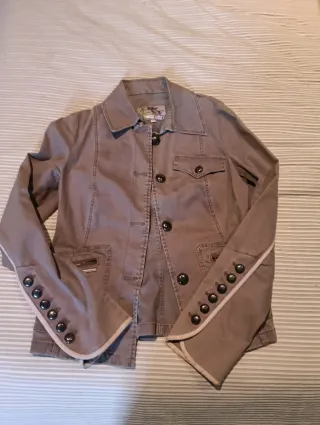 Falda y chaqueta de "caramelo"