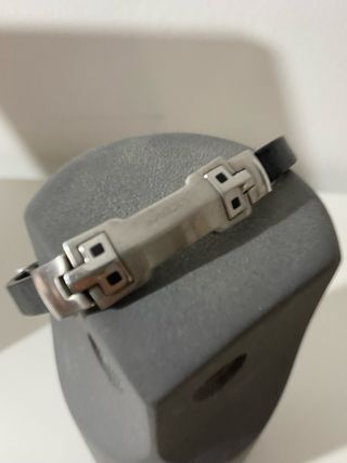 Pulsera de acero plateada