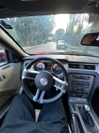 Ford Mustang 2011 3.7L V6 310CV