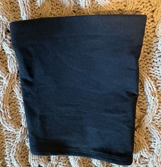 Top negro sin mangas