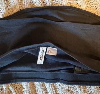 Top negro sin mangas