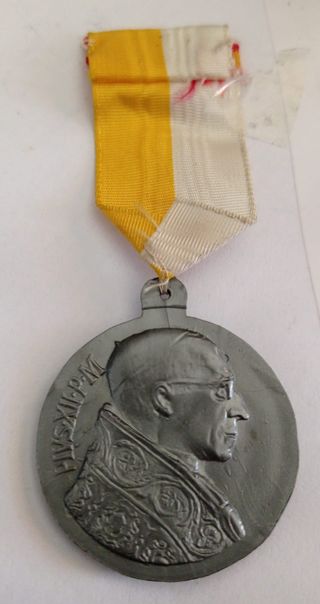 Medalla XXXV Congreso Eucarístico Barcelona 1952