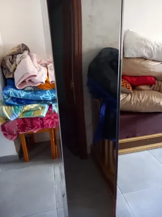 Armario metálico plateado