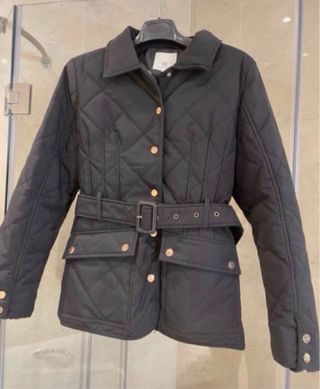 Chaqueta acolchada negra mujer