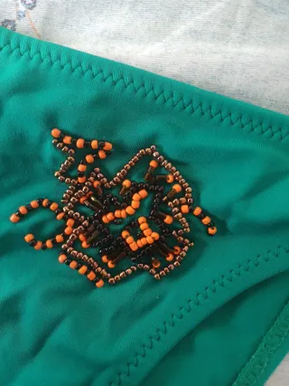 Bikini Calzedonia verde con perline