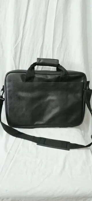Maletín cuero negro Solidix como nuevo