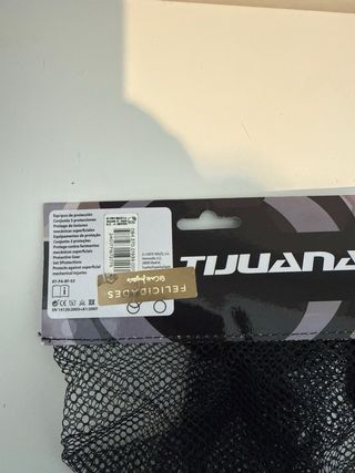 Casco y protecciones patinaje