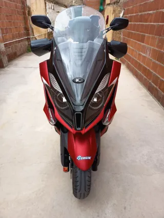 Kymco Superdink 350i ABS Negra/Roja