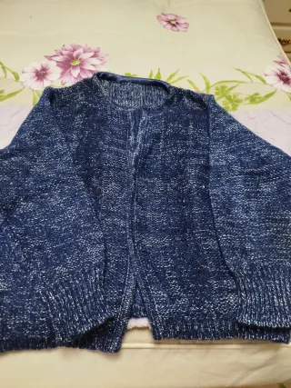 Chaqueta tejida azul mujer