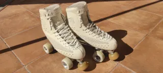 Pattini artistici Edea in crema