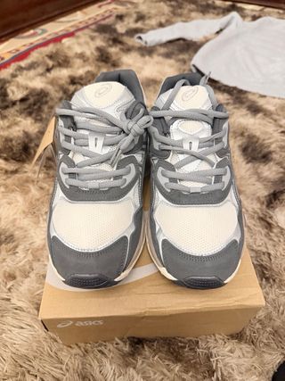 Scarpe Sportive Asics GEL Beige/Grigio