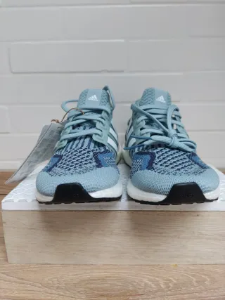 Adidas Ultraboost 5.0 DNA Scarpe Sportive