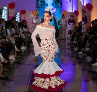 Traje de Sevillana verde y blanco