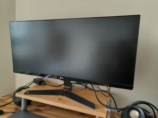 Monitor LG Ultrawide 29"