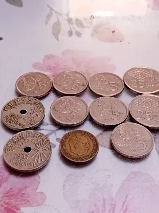 Lote monedas España 1937 y otras
