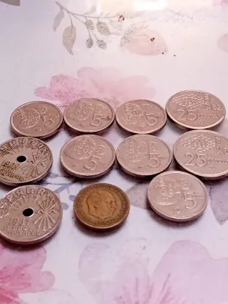 Lote monedas España 1937 y otras